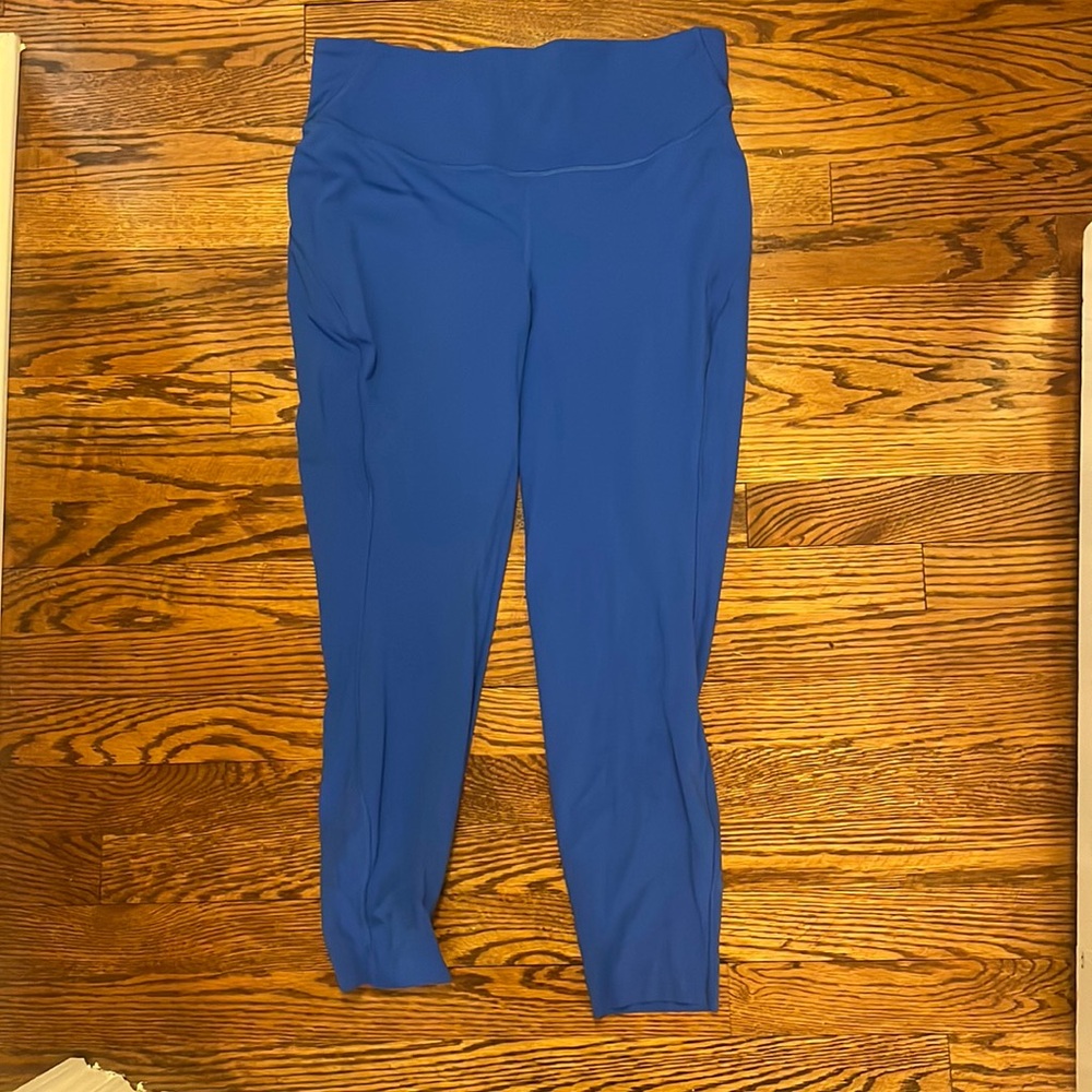 Lululemon blue mind over miles tight worn once